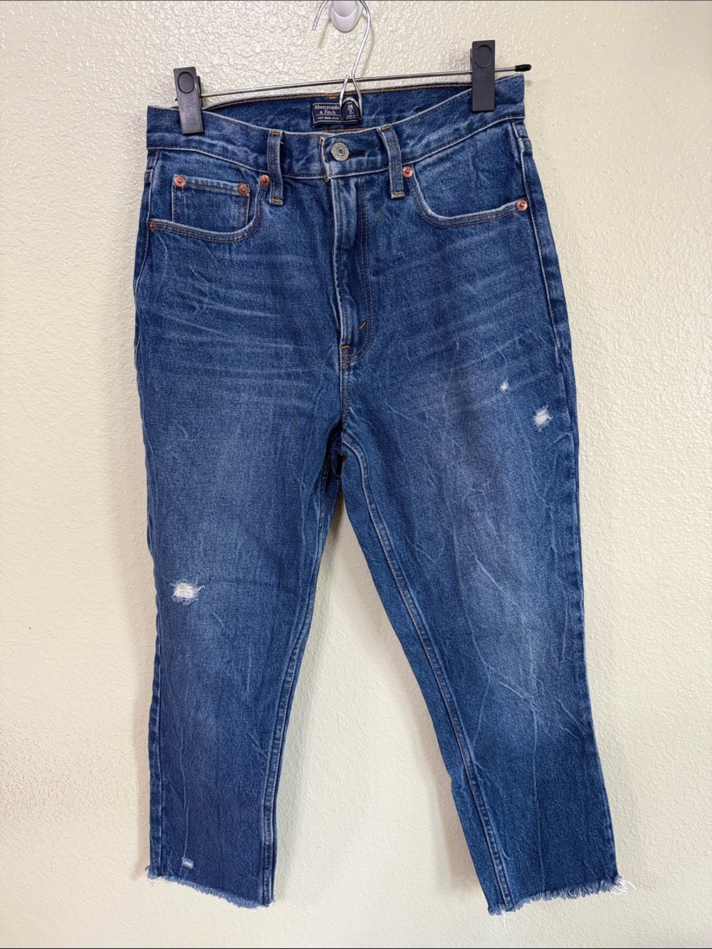 Abercrombie & Fitch Mom Jean